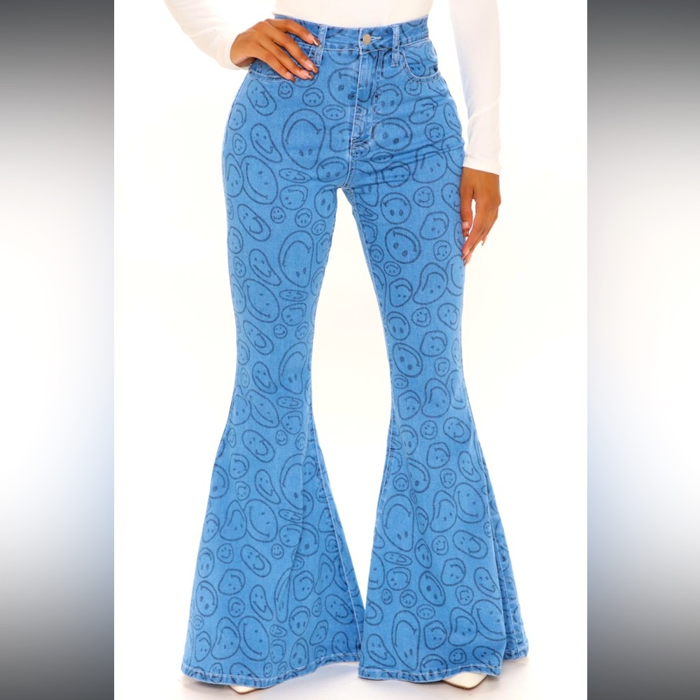 Fashion Nova Smiley Jeans